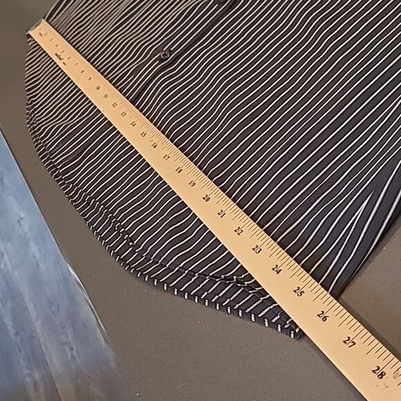 Maxwell's Clothiers exclusively hand tailored black pinstripe shirt. - Picture 7 of 9